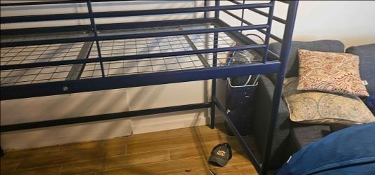 Kids bunk bed