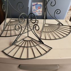 Metal Corner Shelves