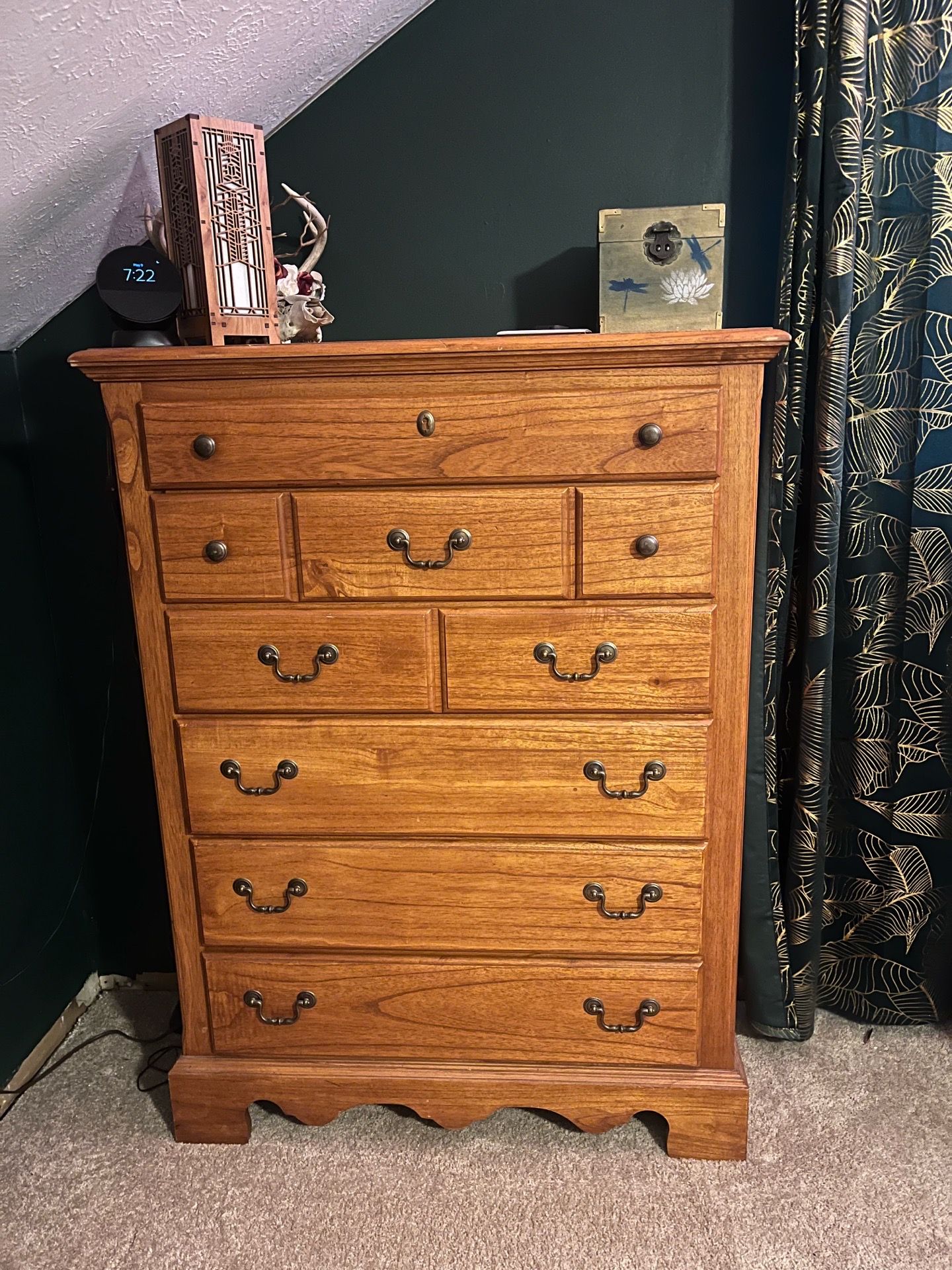 Solid wood chest of drawers dresser