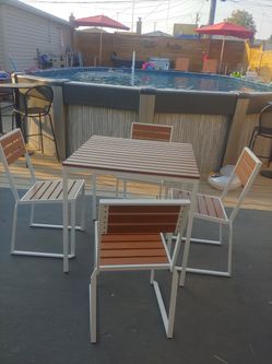 Patio Set!