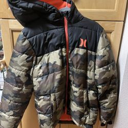 Boys Hurley Camo  Rain Jacket Size Medium 