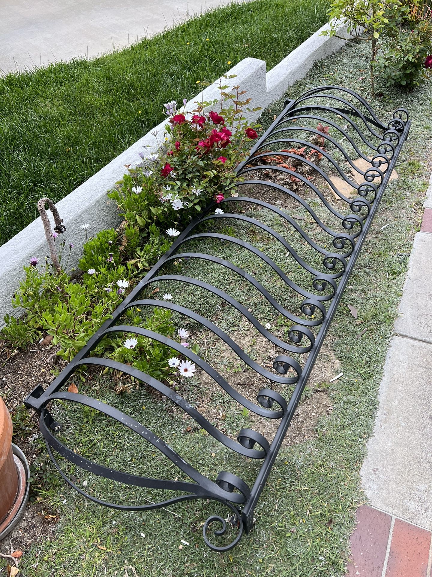Outdoor Black Iron Railing