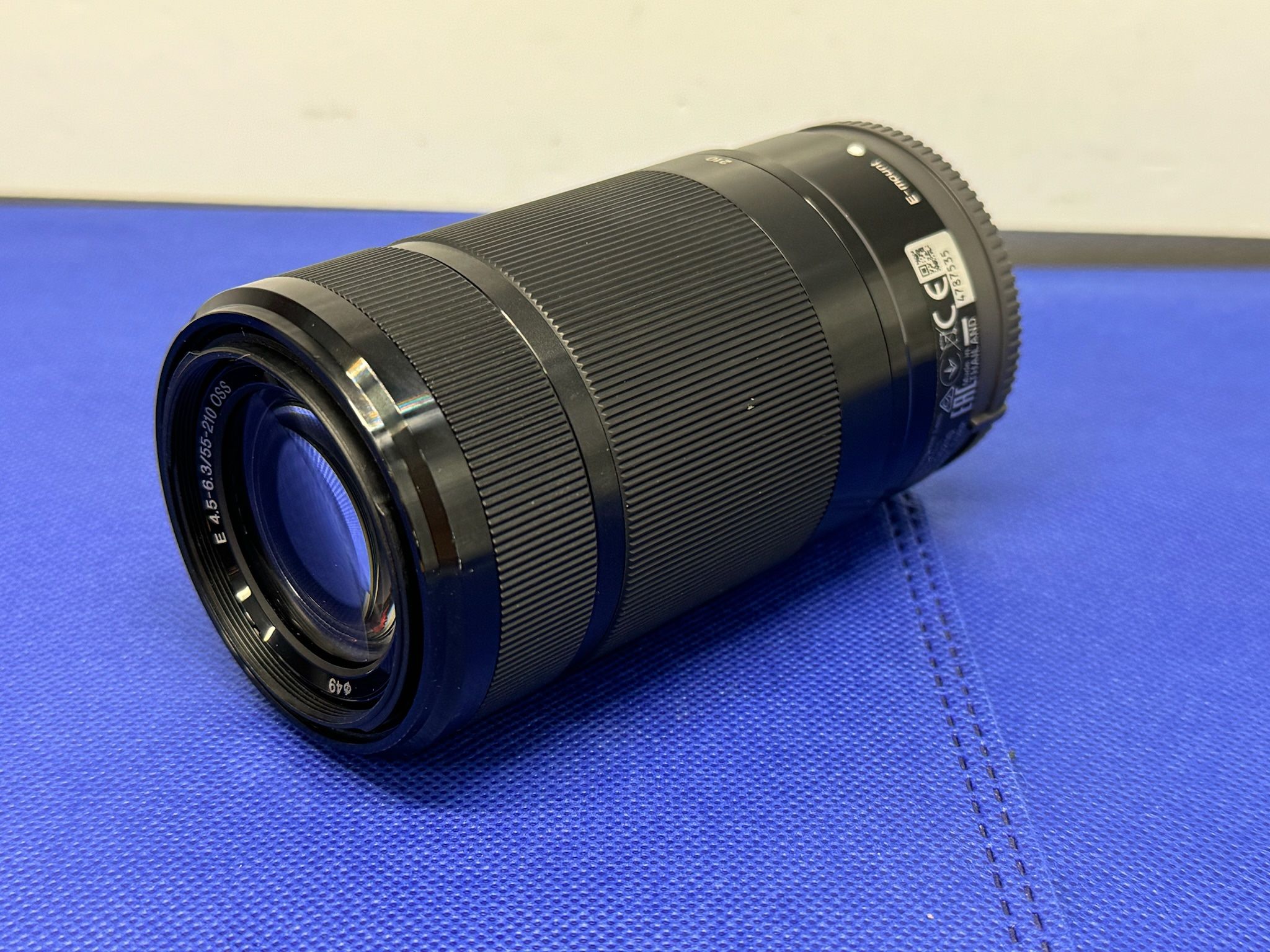 Sony Black SEL 55-210mm f/4.5-6.3 OSS E-Mount Lens