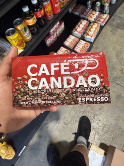 1 box 12 packs 8 onz $38🔥