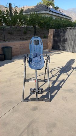 Teeter inversion table