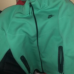 New Nike Tech Green