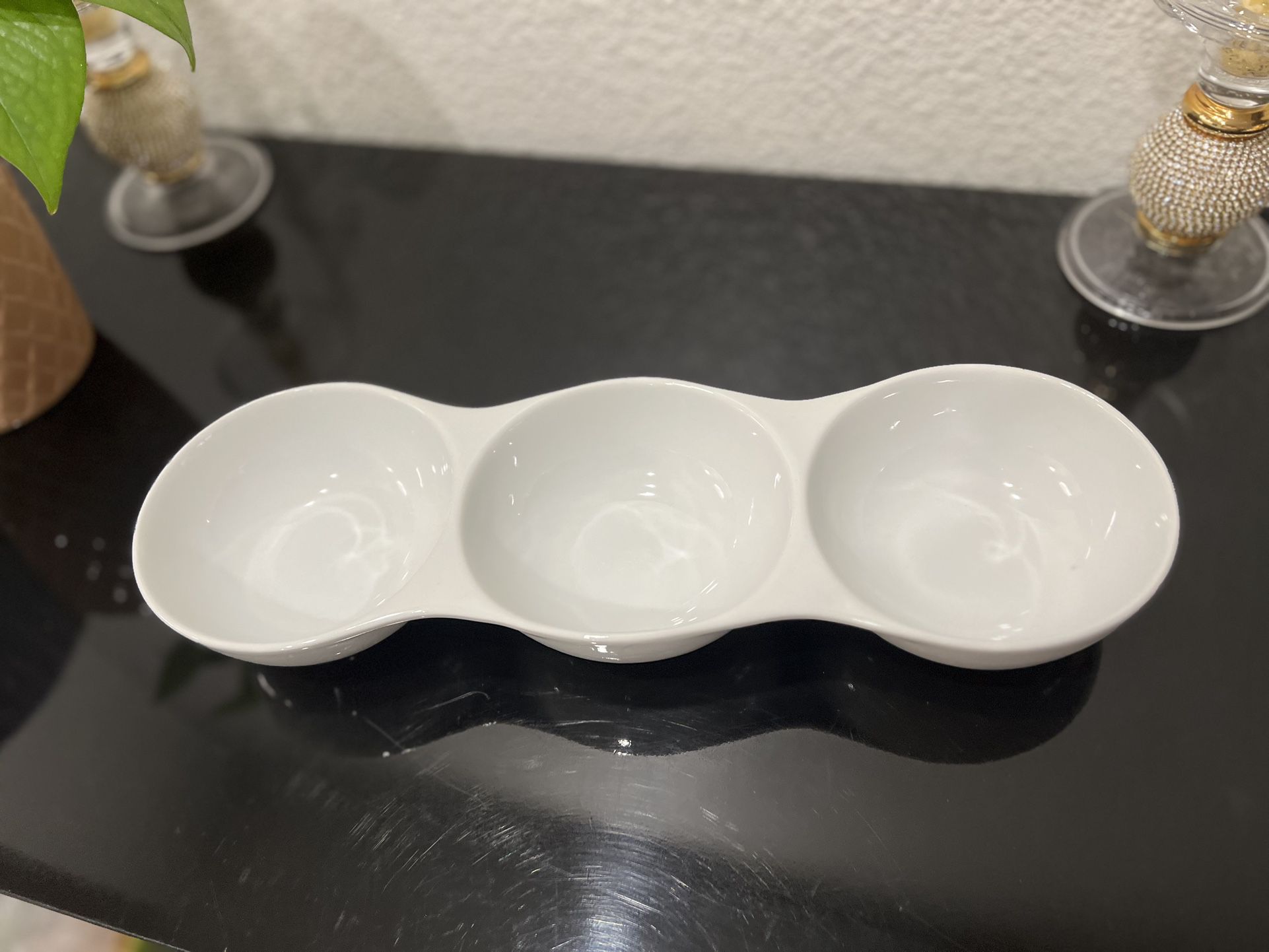 3 Bowl Serving Plate - New In Box