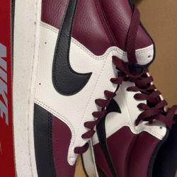 Nike Mid Tops
