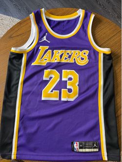 Lakers LeBron James