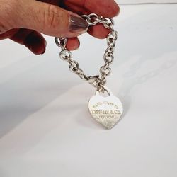 AUTHENTIC TIFFANY & CO STERLING RETURN TO TIFFANY LARGE HEART DANGLE BRACELET!