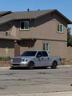 2005 Ford F-150 5.4 Triton XLT