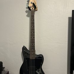 Fender Squier Jaguar Bass + Fender Rumble 25 Amp Bundle 