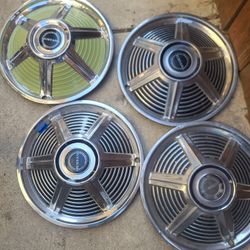 Ford Mustang Hub Caps 
