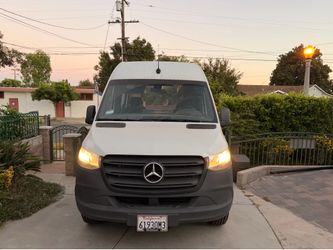 2022 Mercedes-Benz Sprinter 2500 High Roof Diesel