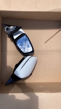 OEM 2012-2018 BMW 3-Series Side View Mirrors Pair - Left & Right (LH / RH) White F30