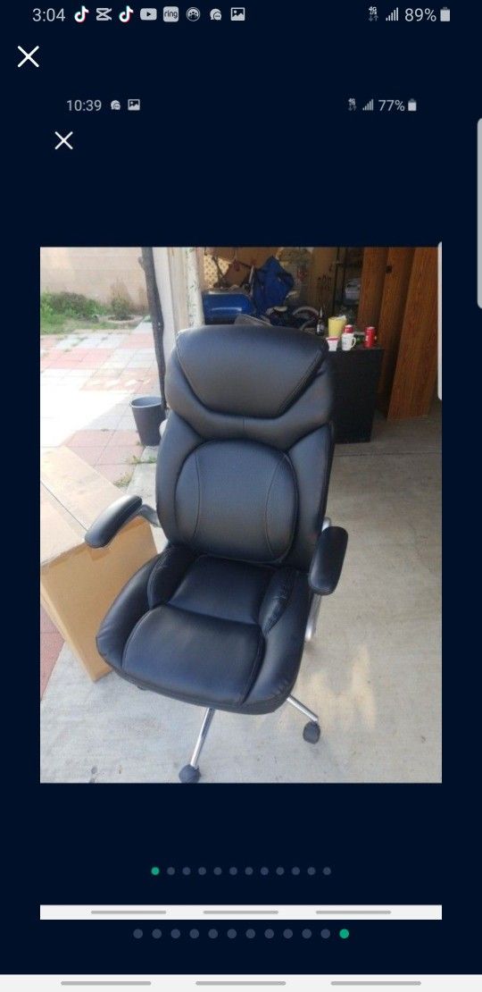 Officer Chair