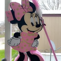 Minnie Mouse Piñata 🪅 