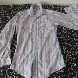 Vintage Levi’s Plaid Long Sleeve Button Flannel Shirt Made In USA Men's Small