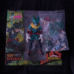 Revoltech 1.0 deku with custom dark vigilante kit