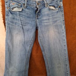 Hollister Jeans 