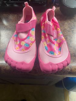 Newtz Little & Big Girls Tropical Fruit Shoe, Sizes 2/3-23cm