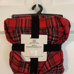 Christmas Pajamas Set - Medium Women's Plaid Pajamas