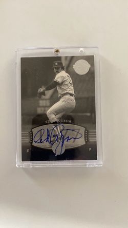 Ed Figueroa Signed Baseball Card in Case