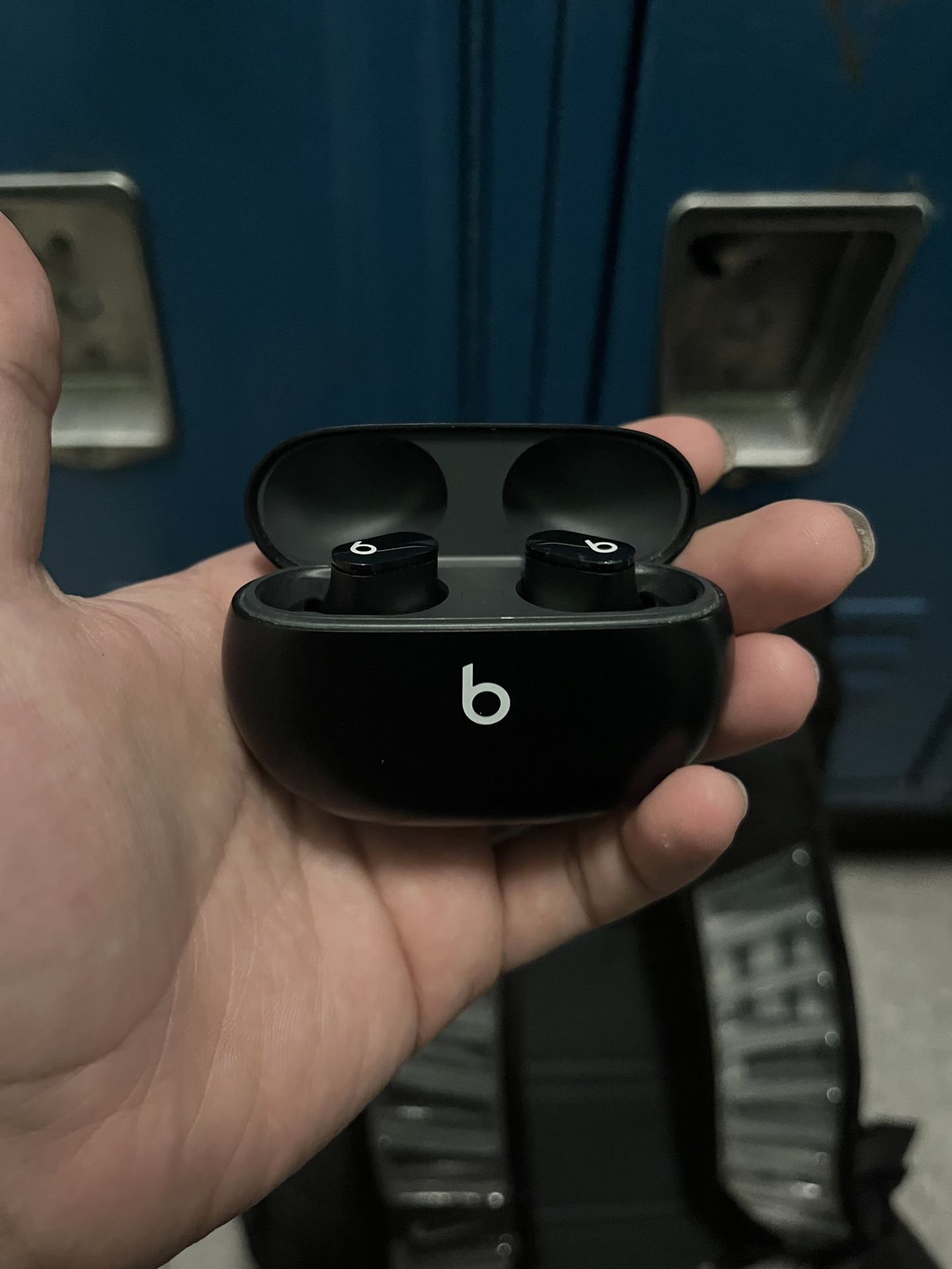 Beats Solo Buds