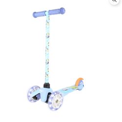 Bluey Light Up Wheel Tilt and Turn Toddler Scooter, 3 Wheel Kick Scooter for Kids Ages 3+, Blue