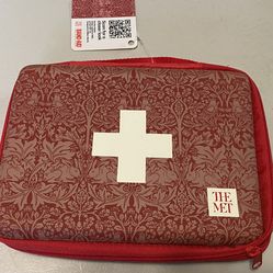 FIRST AID KIT CARRYING CASE