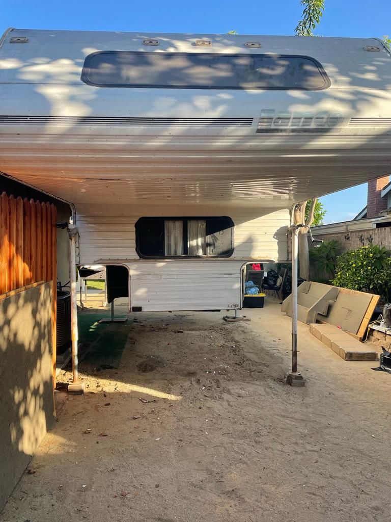 2006 Camper