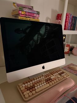 Apple iMac Desktop Computer - 2015