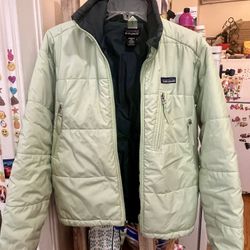 Patagonia Mint Green Puff Jacket 