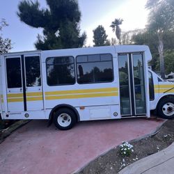 2001 Chevrolet Express