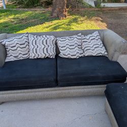 Free couch set