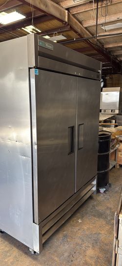 True Refrigerador 2 Door Works Good 