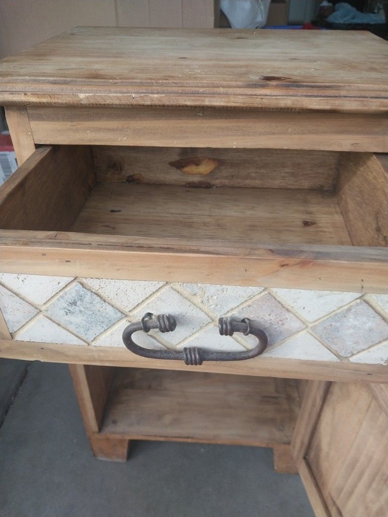 Night Stand/End Table