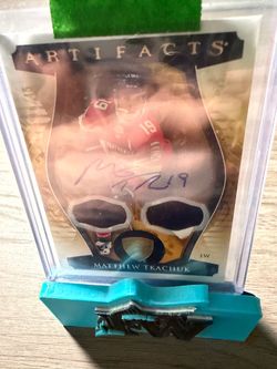 2023-24 Upper Deck Artifacts Auto Material Gold Matthew Tkachuk /45 #107