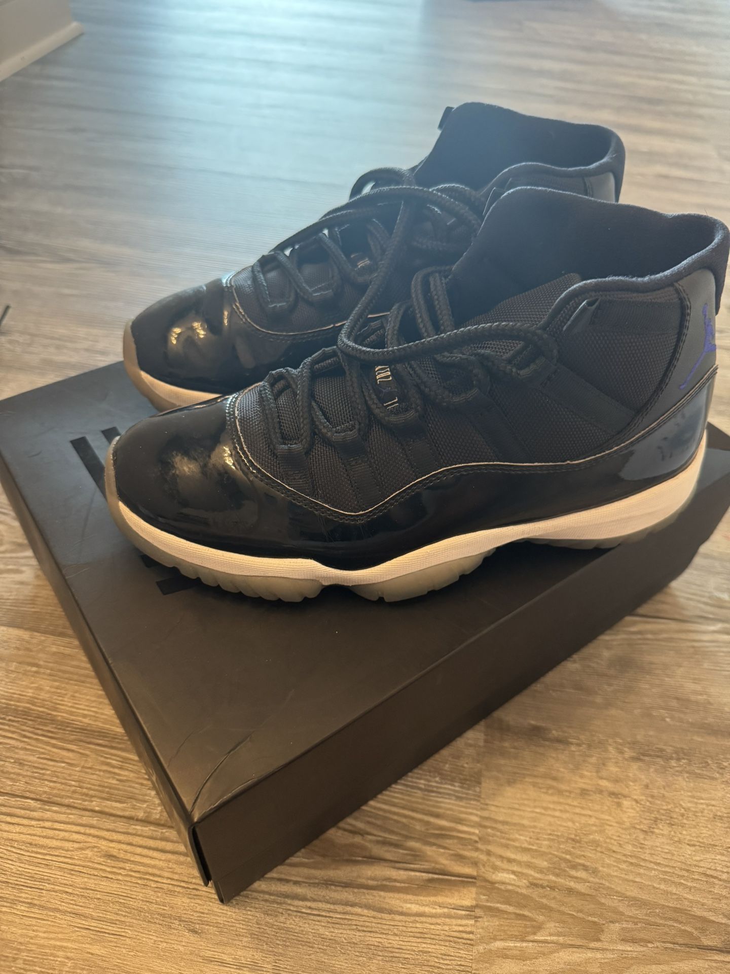 Jordan 11 Retro Space Jam Sz 9.5