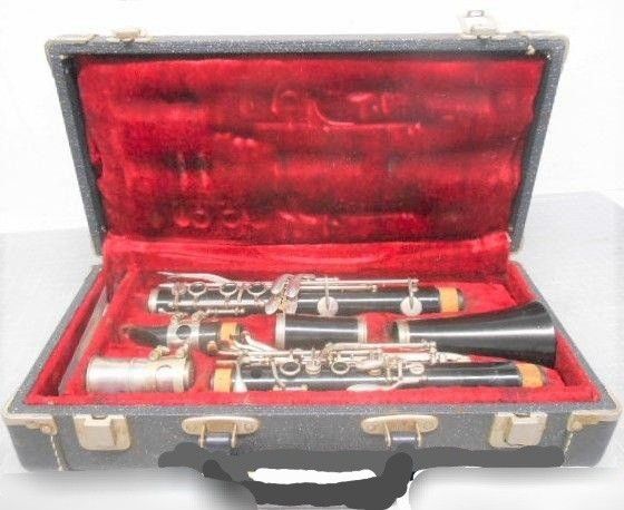 Vintage Selmer Mazzeo Paris Bb Clarinet 235569 in Hard Case