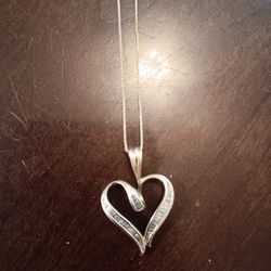 10K Heart Necklace 