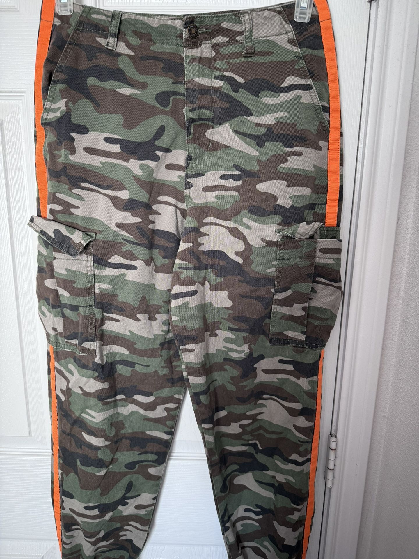 Camo Jogger Pants M
