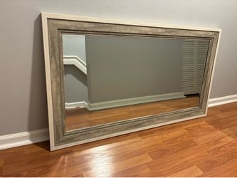 Mirror 55 x 31