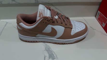 Nike women’s pink 7.5