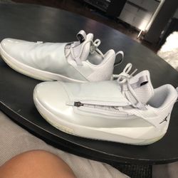 Men’s Jordan Basketball Shoes