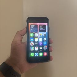 iPhone SE (2020) 64GB Cricket - BLACK