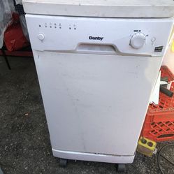 Danby Dishwasher