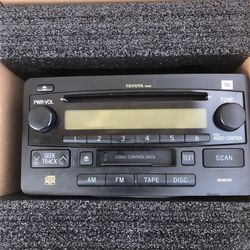2005 Toyota JBL  CD Tape Am Fm Stereo