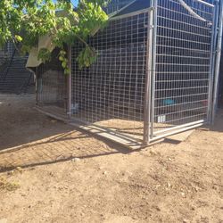 Dog Kennel 