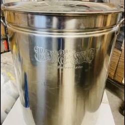 Bayou Classic 44-qt Stainless Stockpot with lid NO Basket